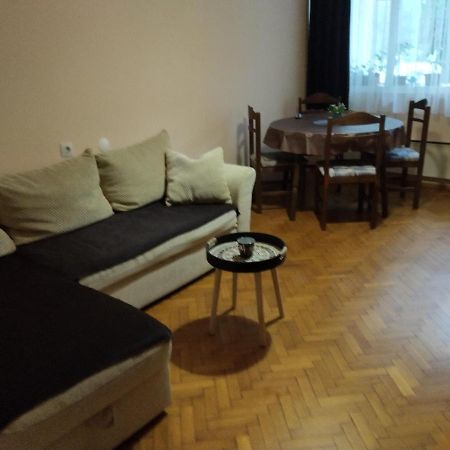 Прекрасен Апартамент В Бургас Burgas City Exterior foto